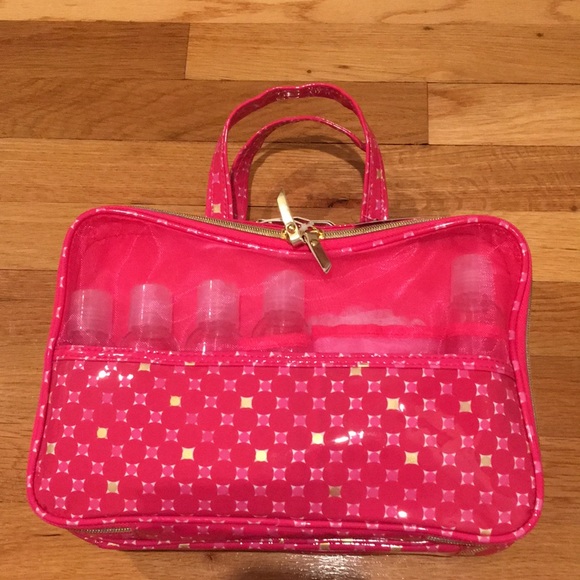 Modella Pink Travel Cosmetics Case NWT - Picture 7 of 7